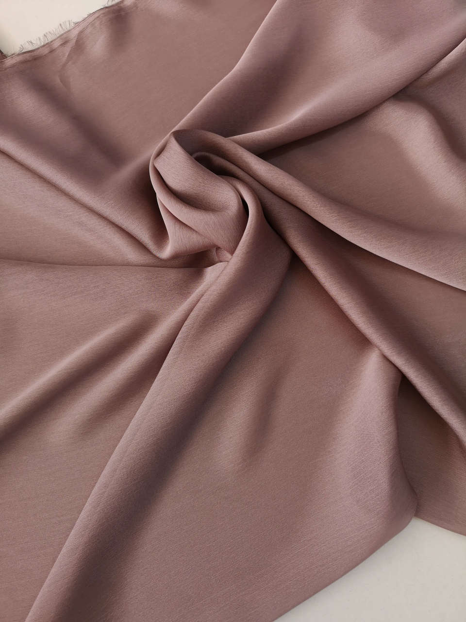 QUEEN KREP EŞARP KAHVERENGİ 110cm