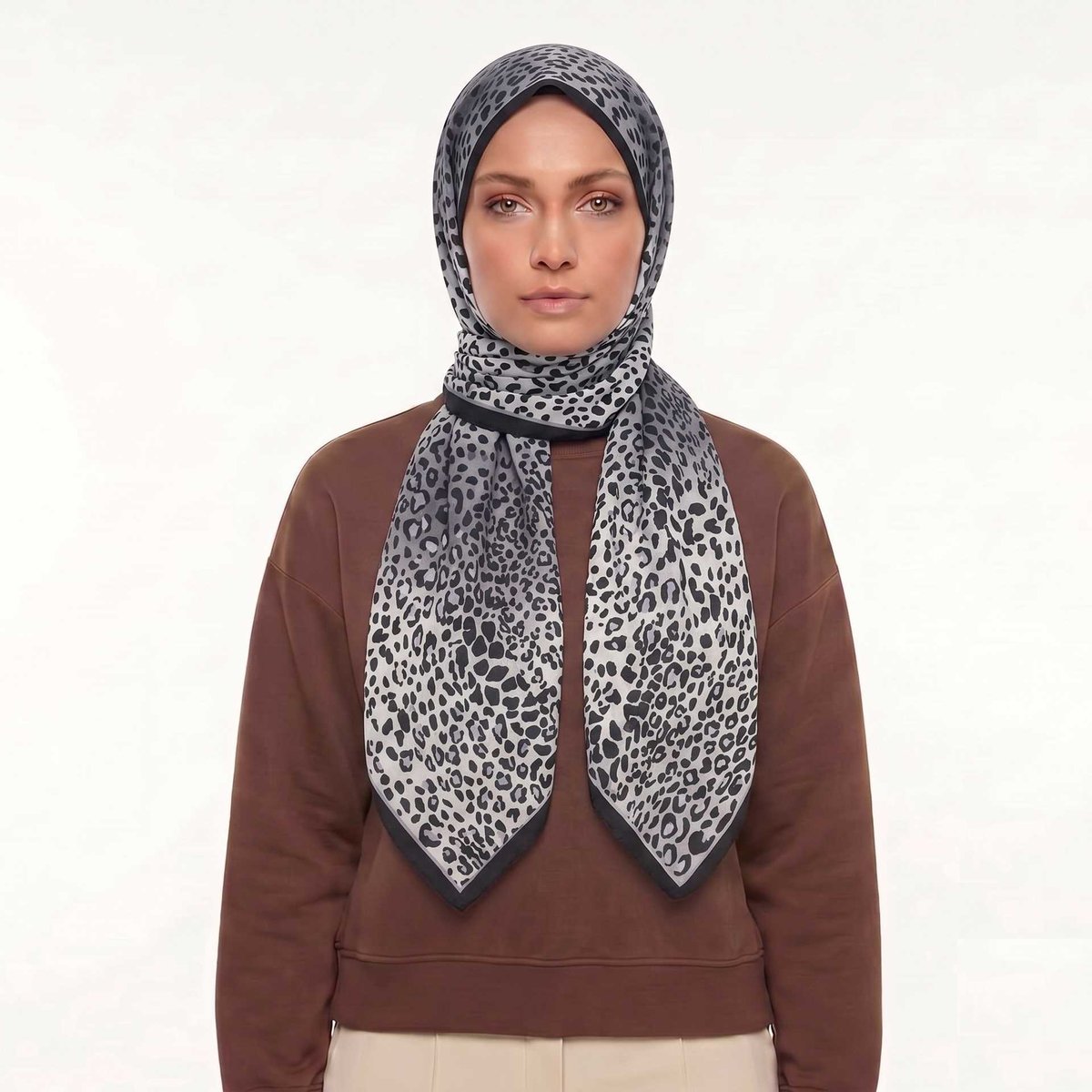 Mısırlı Eşarp - Leopar Krep Eşarp
