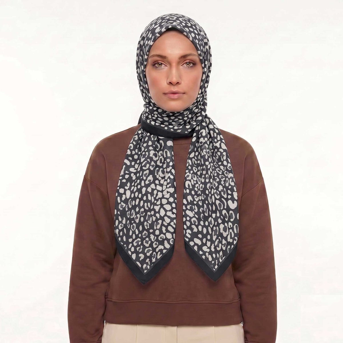 Mısırlı Eşarp - Leopar Krep Eşarp - Desen 06